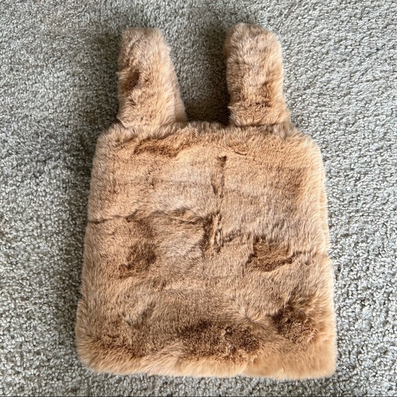 Unhide Lil Fluffy faux fur bag beige new - Picture 4 of 4